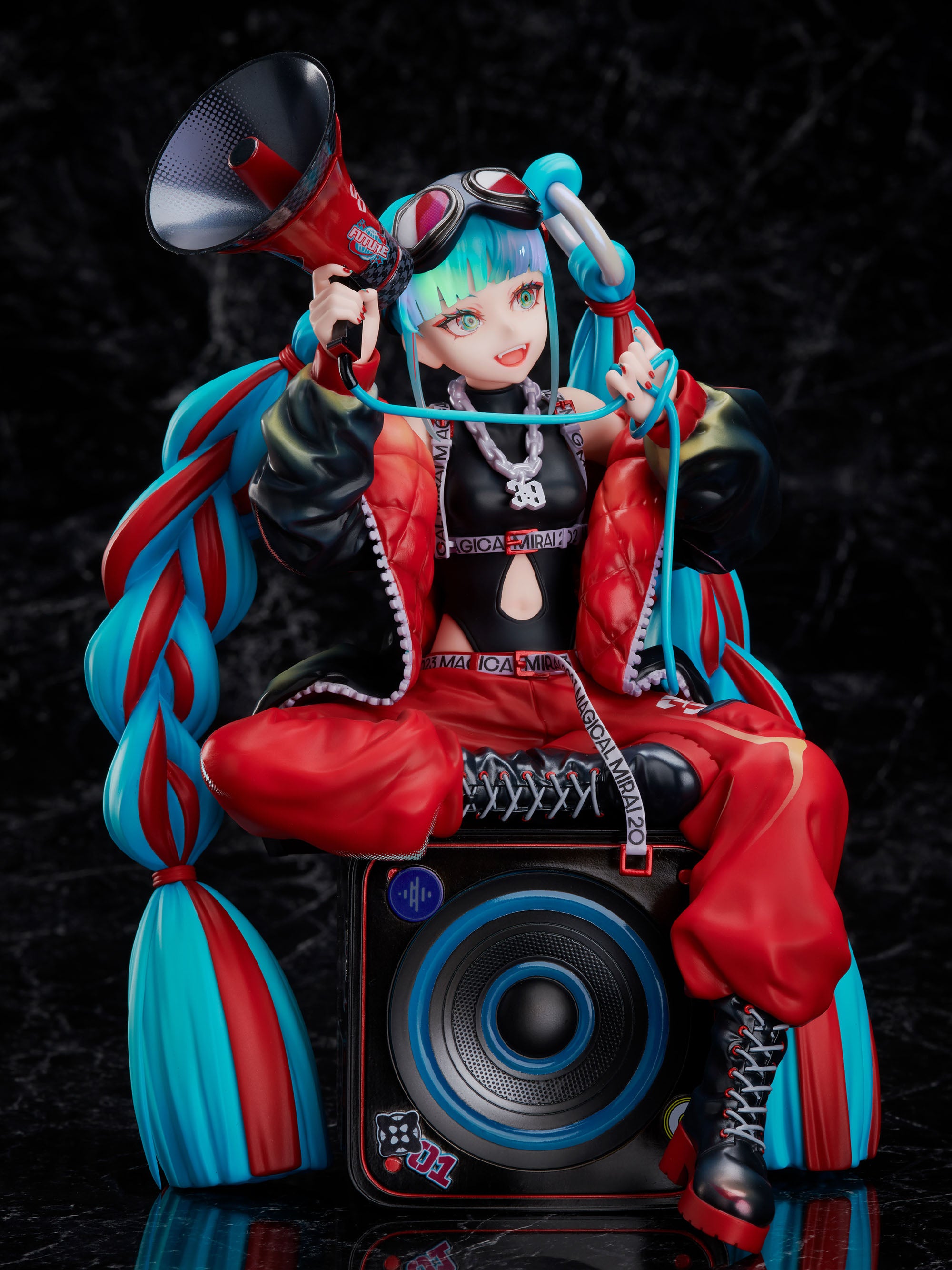 初音ミク マジカルミライ 2019 Ver.　フィギュア 蔵出販売】初音ミク「マジカルミライ 2023」Ver. 1/7スケール